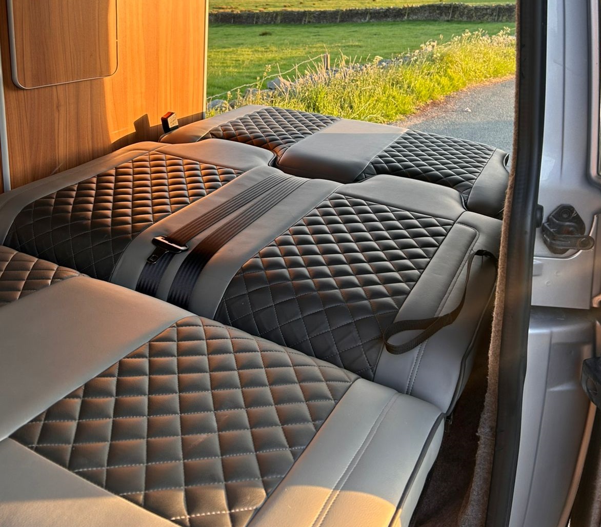 9dfda335-add7-46b9-a203-f9ae8d6c2895 9dfda335-add7-46b9-a203-f9ae8d6c2895