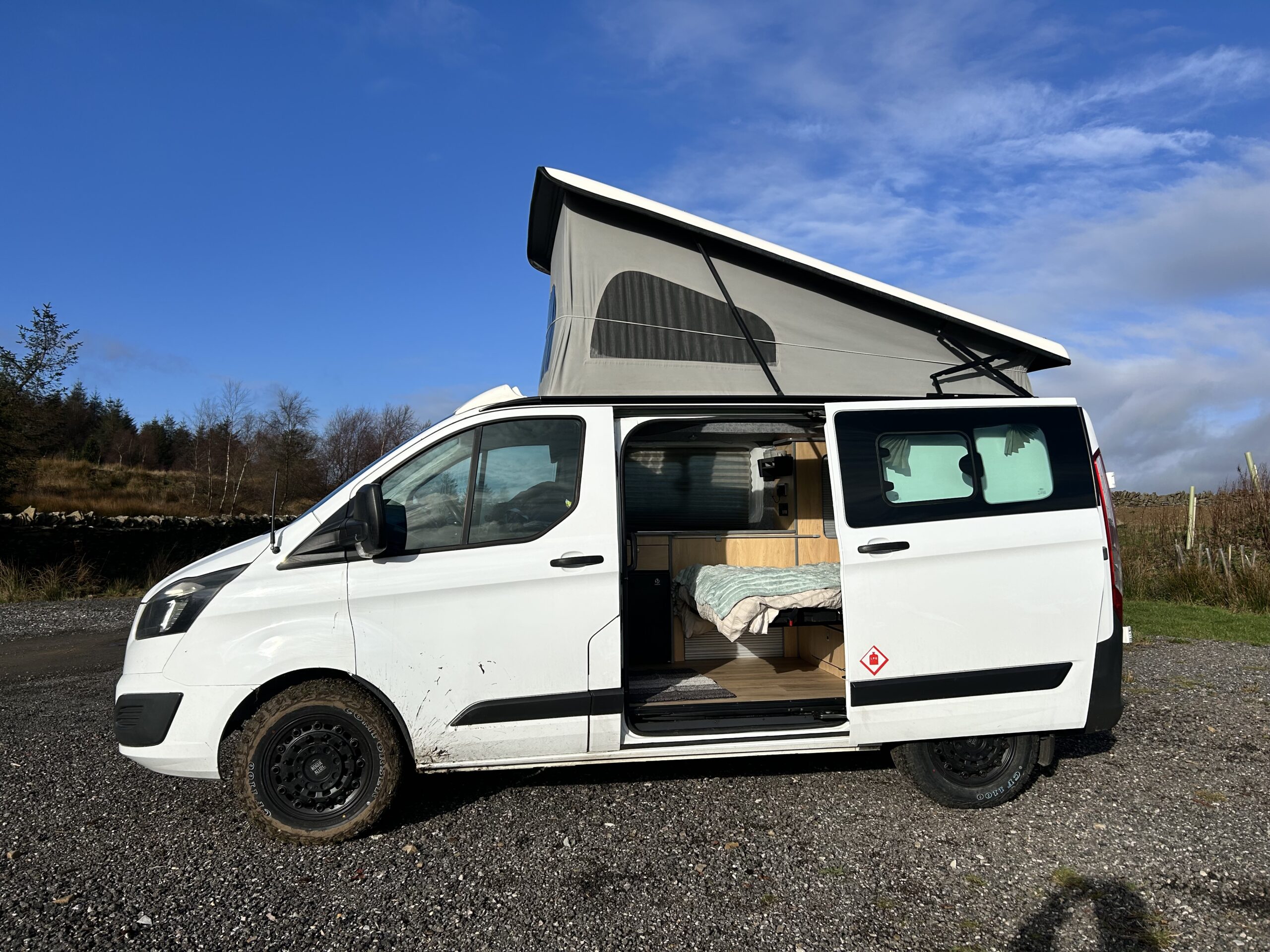 Luxury Custom 4 Berth Campervan, Fully Equipped:  Frige & Heater